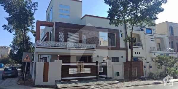 Right Place For Peaceful Living 12 Marla House For Sale Right Place For Peaceful Living 12 Marla House For Sale