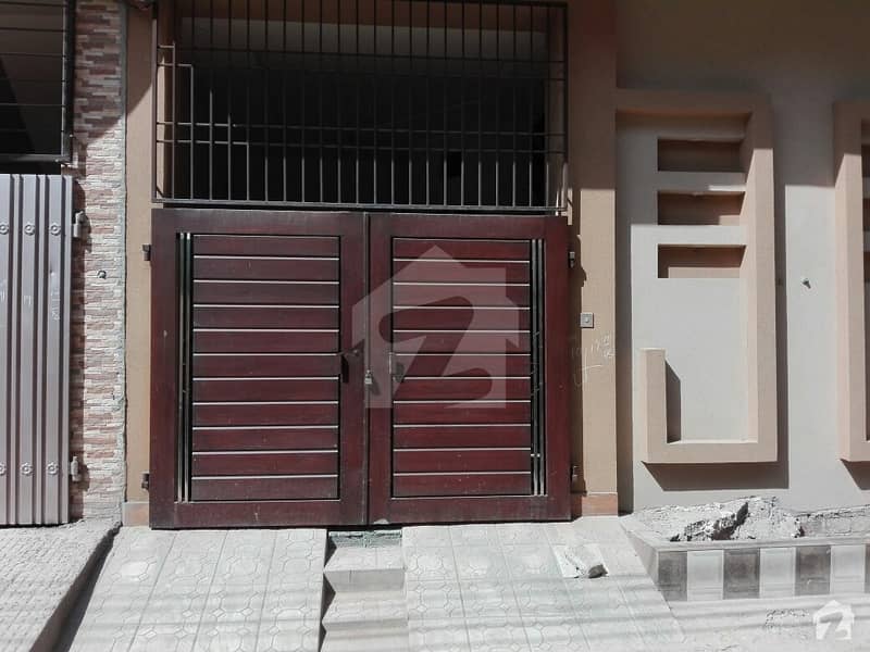 House Is Available For Sale In  Khayaban Colony No 3