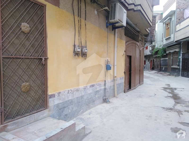 خٹک کالونی پشاور میں 5 مرلہ مکان 1.4 کروڑ میں برائے فروخت۔