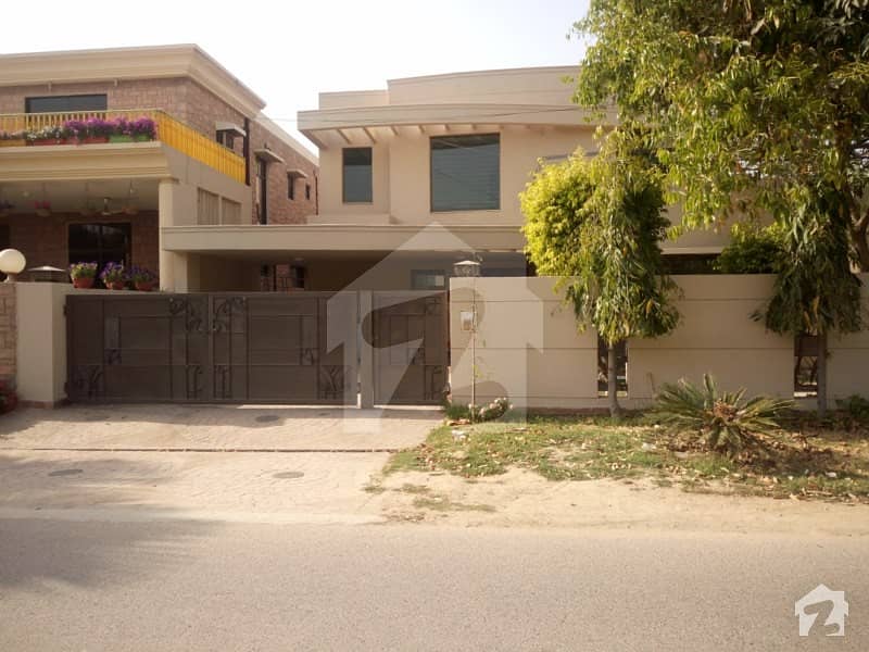 1 Kanal Corner House For Rent In Cc Block Of Dha Phase 4