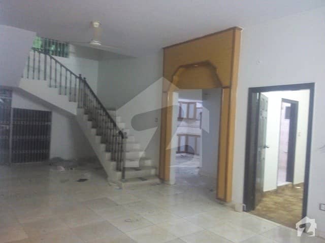 330 sqy Independent House in KDA Overseas Society For Rent Block 16