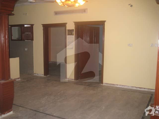 25 X 50  Full House In Pwd Housing Society Is Available For Rent