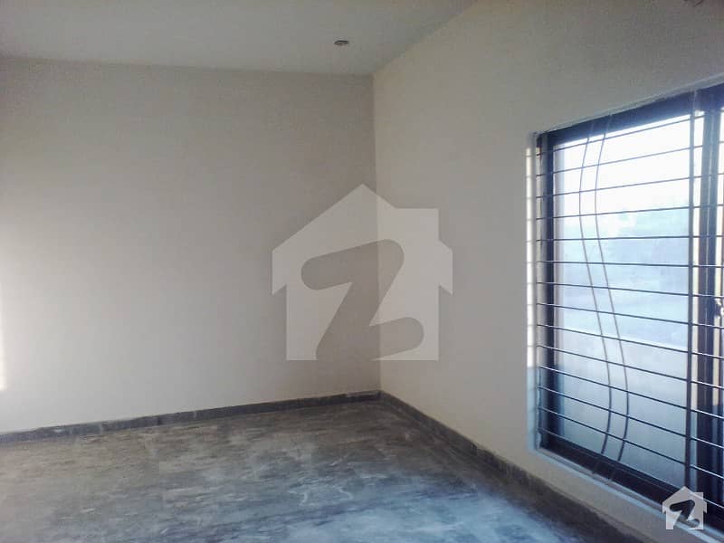 10 Marla Upper Portion For Rent In Nawab Town