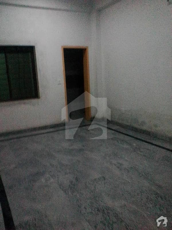 4 Marla Flat Is Available For Bachelors Or For Boys In Nawab Town Near The University Of Lahore Old Campus And Near Thokar