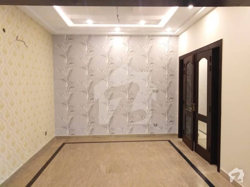 ڈی ایچ اے فیز 3 ڈیفنس (ڈی ایچ اے) لاہور میں 3 کمروں کا 5 مرلہ مکان 60 ہزار میں کرایہ پر دستیاب ہے۔