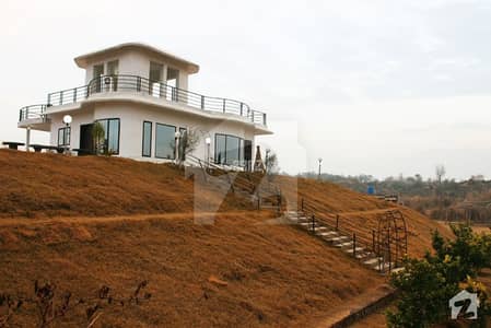 1 Acre Farm House Available In Bahria Town 1 Acre Farm House Available In Bahria Town