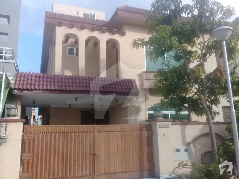 house for rent in Bahria town phase3