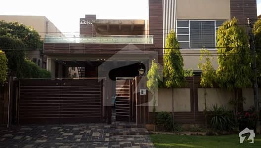 1 Kanal Bungalow For Sale In W Block Of Dha Phase 3 1 Kanal Bungalow For Sale In W Block Of Dha Phase 3