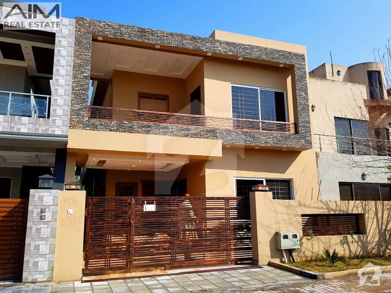 Excellent 10 Marla 5 Bed House For Sale In Bahria Town Excellent 10 Marla 5 Bed House For Sale In Bahria Town