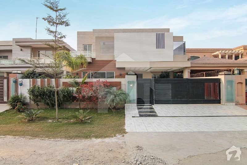 Modern Lavish Design 24 Marla Brand New Bungalow For Sale In Wapda Town Lahore