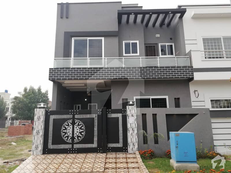 Brand New House Is Available For Sale	In DD Block