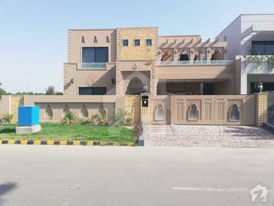 House Is Available For Sale In CC Block House Is Available For Sale In CC Block