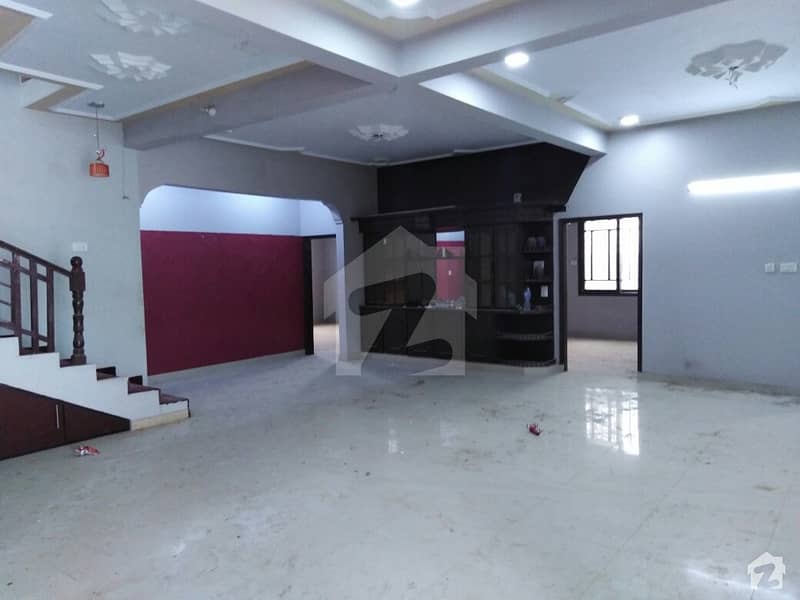 400 Yards House For Sale In Vip Block 14 Johar