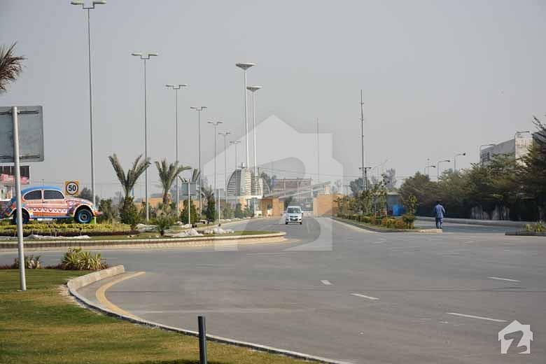 Facing Park Near Malik RIaz Farm House 3 Marla Shop No 3 in Executive Lodges Bahria Town Facing Park Near Malik RIaz Farm House 3 Marla Shop No 3 in Executive Lodges Bahria Town