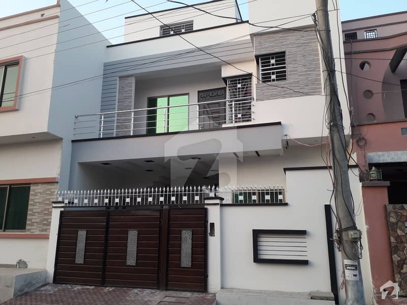 House Is Available For Sale In Shadman Town