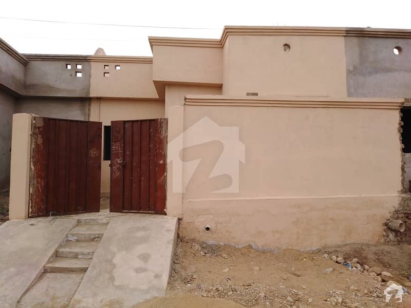120 Yard Single Storey Bungalow With 3 Rooms