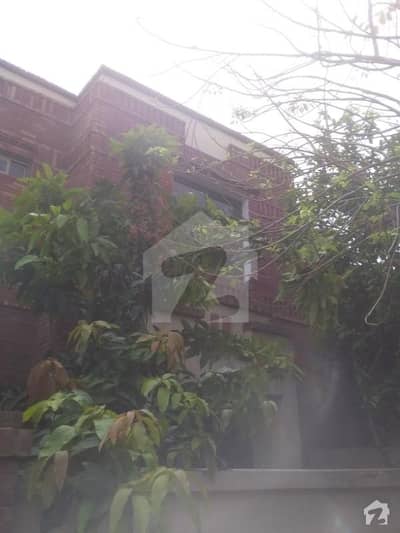 10 Marla Upper Portion For Rent 10 Marla Upper Portion For Rent