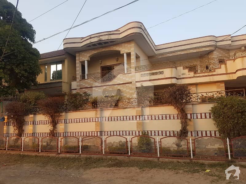 Six bed house for sale in Gulshan Abad Adyala Road Rawalpindi