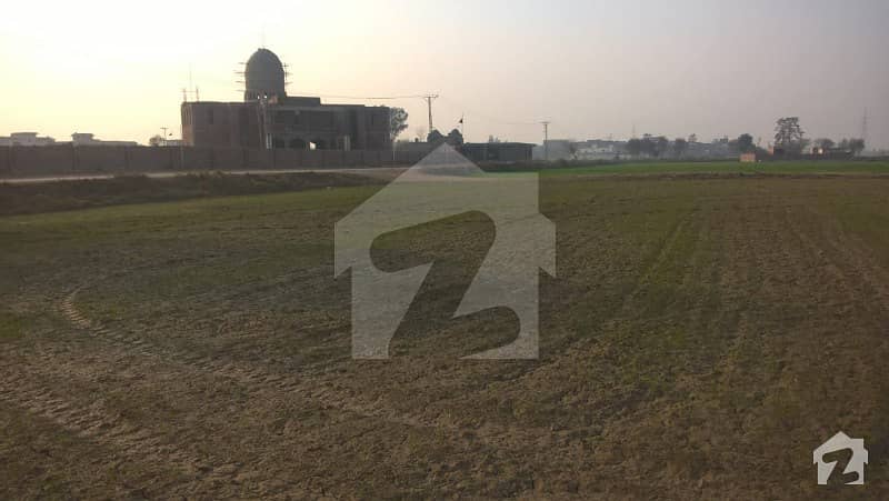 127 Kanal Land out of 32 Kanal Agricultural Land For Sale on Ideal Location Please Check The Details Given Below