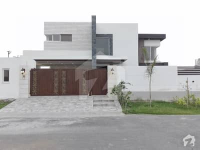 19 Marla House Available For Sale 19 Marla House Available For Sale