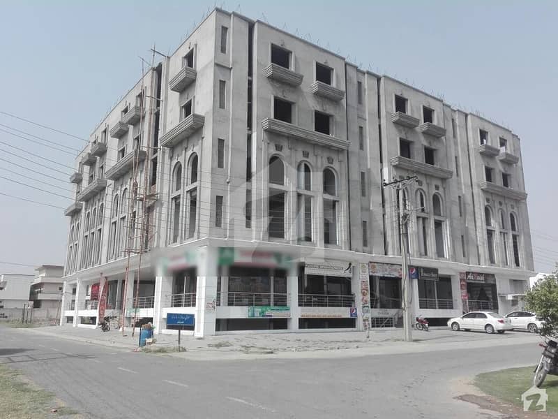 Flat Available For Sale At Saramco Center