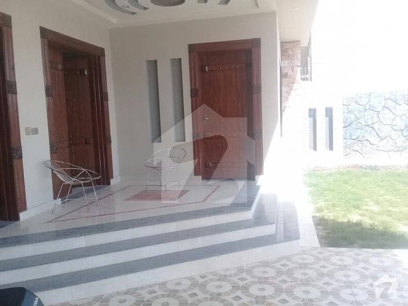 1 Kanal Luxury House For Sale In Model Town Multan