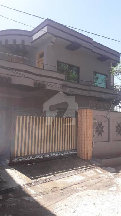 10 Marla triple story housebasement2 for sale 10 Marla triple story housebasement2 for sale