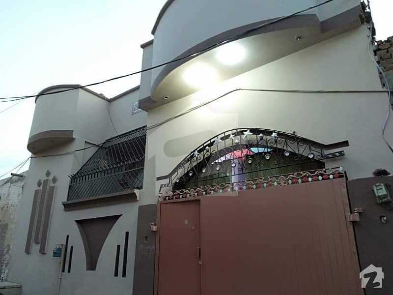 جڑانوالہ روڈ فیصل آباد میں 4 کمروں کا 5 مرلہ مکان 70 لاکھ میں برائے فروخت۔