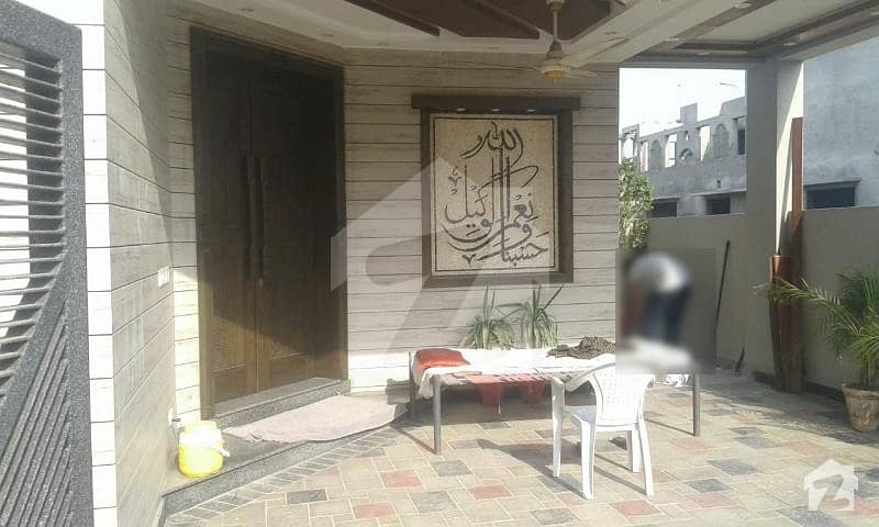 10 Modern Artistic HOUSE FOR RENT  in DHA phase 8 Lahore