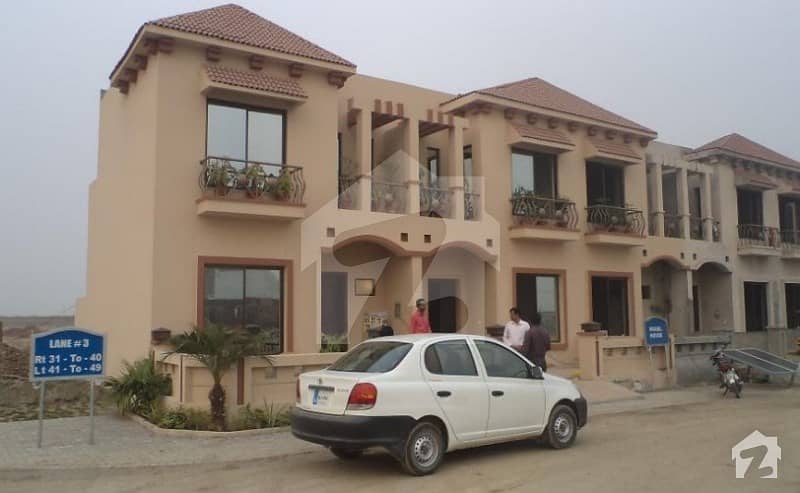 3. 5  Brand new corner house for rent at executive cotg Paragone city LHR