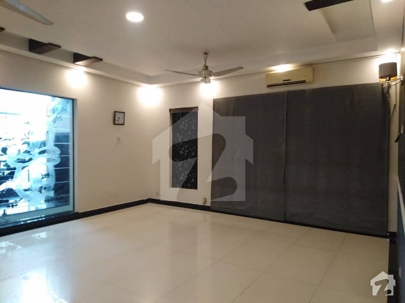 One Kanal  House For Rent Heart Of Dha Phase 4