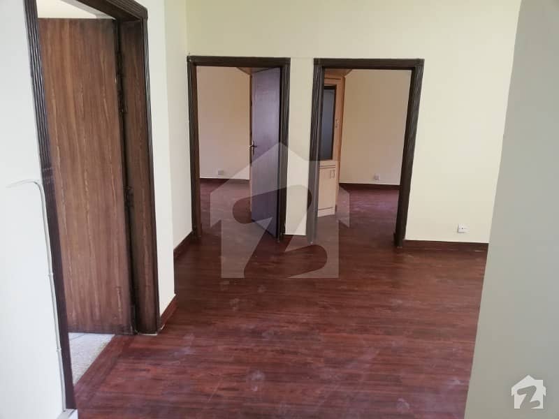 3 Bed 2 Bath 1100 Sq Ft Flat For Rent On Ibne Sina Road G113