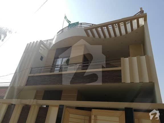 گلشنِ معمار - سیکٹر وائے گلشنِ معمار گداپ ٹاؤن کراچی میں 6 کمروں کا 8 مرلہ مکان 2 کروڑ میں برائے فروخت۔