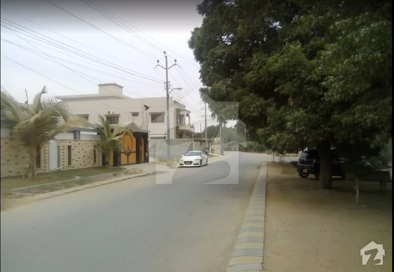 400 Sq Yard Plot Available For Sale In Tipu Sultan Society