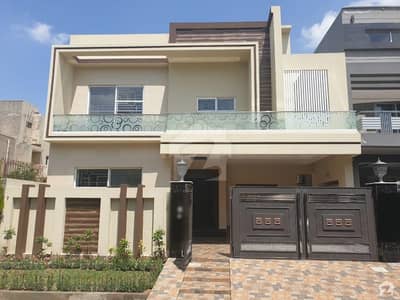 10 Marla Front 35 Feet Near Park Market Main Boulevard And Mosque Solid Construction Luxury House Very Hot Location No Tarr Dp 10 Marla Front 35 Feet Near Park Market Main Boulevard And Mosque Solid Construction Luxury House Very Hot Location No Tarr Dp