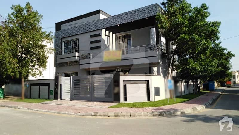 Brand New Corner Double Storey House Is Available For Sale