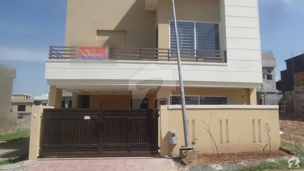 House Is Available For Sale In Bahria Town Phase 8