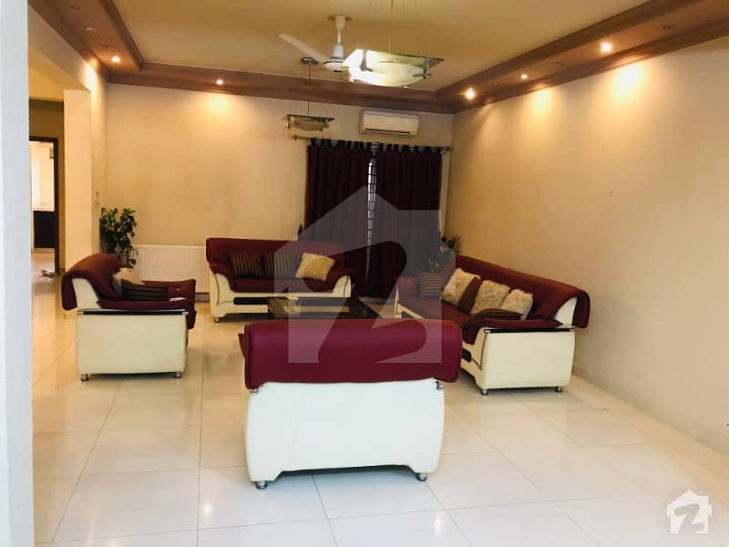 Huge Bright 4 Bedroom Apartment For Rent In Karakoram Enclave F-11