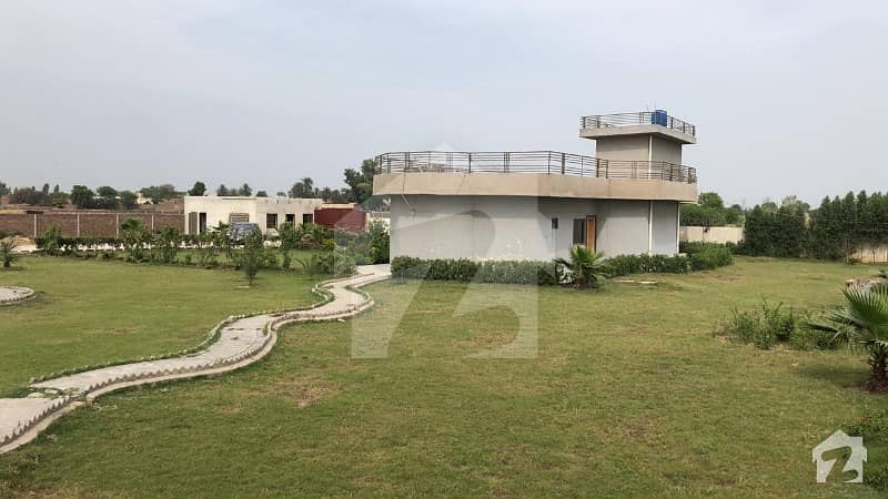 3 Acre   Farmhouse Situated On Sue-E-Asal Raiwind Road Opposite Safari Garden