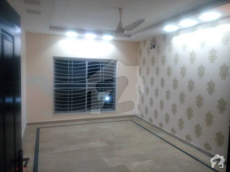 HOT OFFER 10 Marla BRAND NEW OUTCLASS UPPER Portion in WAPDA TOWN BLOCK F2 PRIME LOCATION