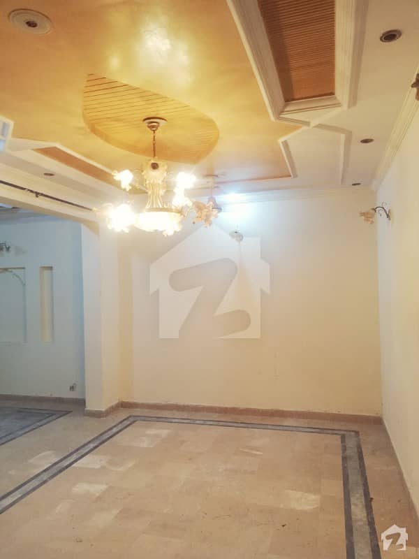 5 MARLA DOUBLE UNIT HOUSE FOR RENT NEAR CANAL AND EMPORIUM