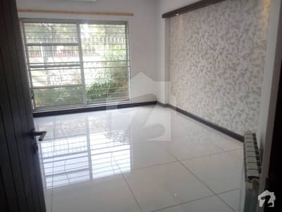 10 Marla Full House For Rent At 65000/- 10 Marla Full House For Rent At 65000/-