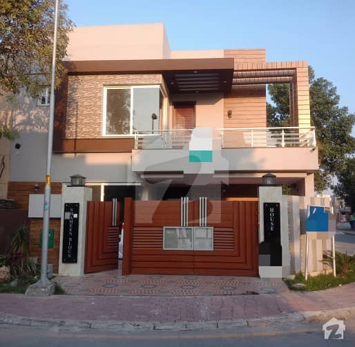 10 Marla Brand New Corner House For Sale In Shaheen Block Sector B Bahria Town Lahore