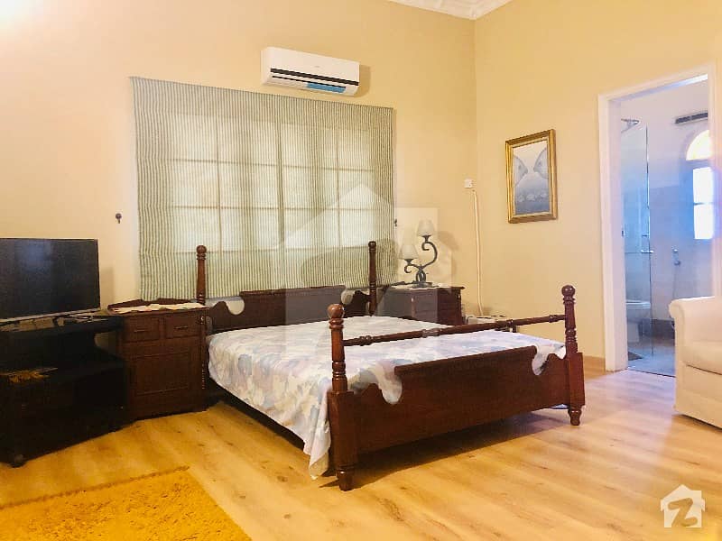 Executive Paying Guest Room For Rent In 2000 Sq Yard Executive Paying Guest Room For Rent In 2000 Sq Yard