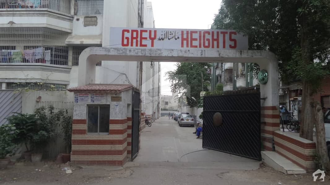 Gray Heights Flat For Sale In Gulistan E Jauher Block 12