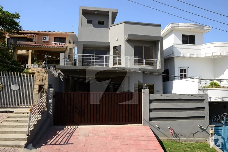 ایوب نیشنل پارک راولپنڈی میں 6 کمروں کا 10 مرلہ مکان 1.9 کروڑ میں برائے فروخت۔