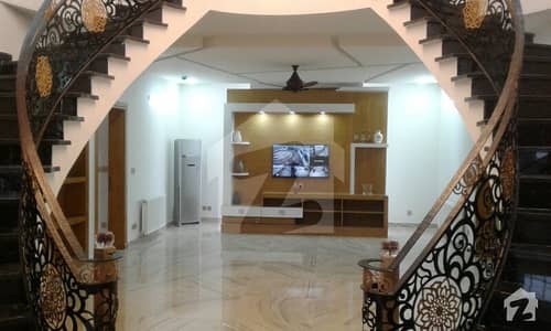 Luxurious 27 Marla Corner Beautiful House For Sale Luxurious 27 Marla Corner Beautiful House For Sale