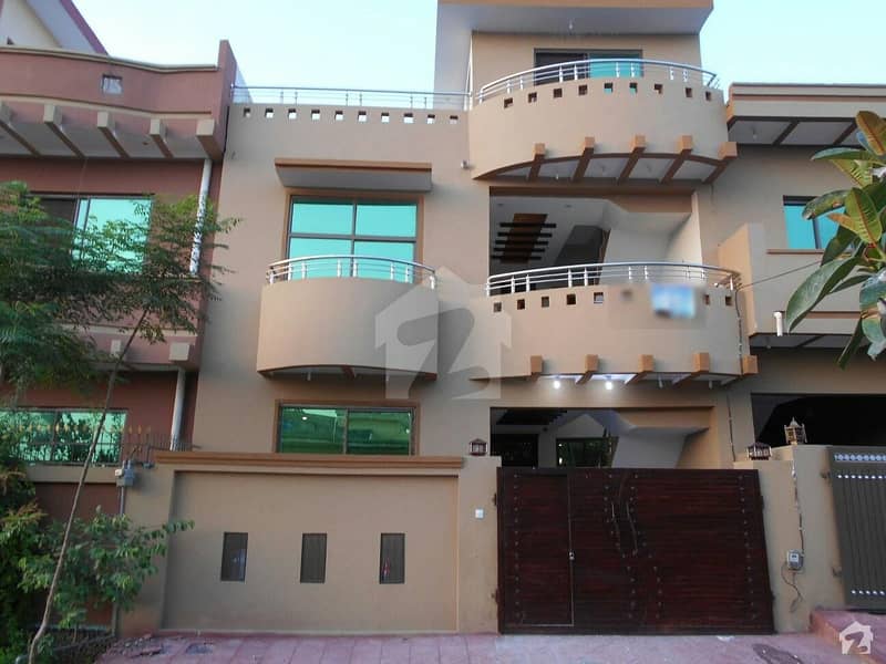 Lower Portion Is Up For Rent Lower Portion Is Up For Rent