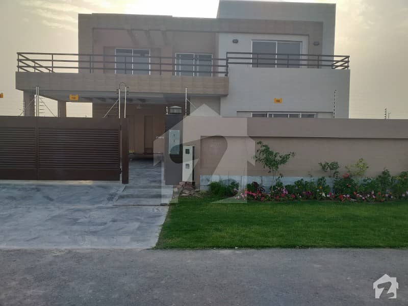 1 Kanal Full House For Rent in DHA Phase 7 P Block Lahore