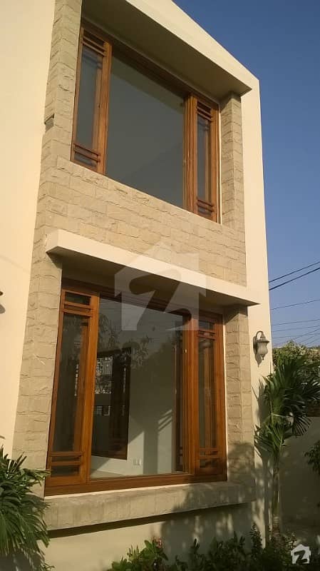 Ultra Modern 500 Yards Bungalow Is Available For Rent